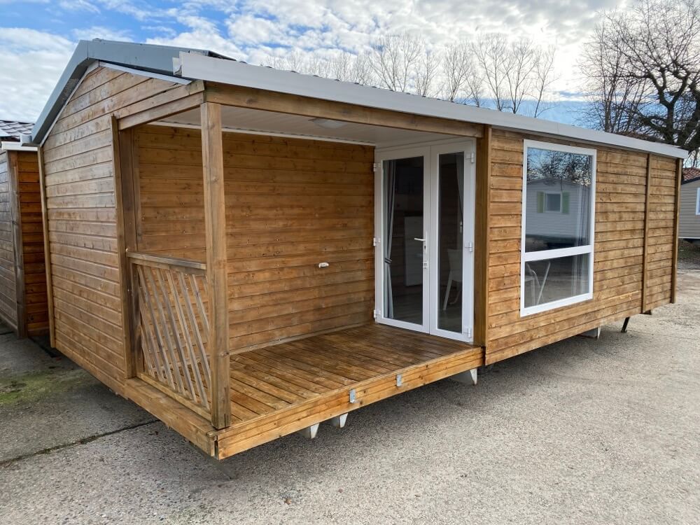 CASAS CONTENEDORAS IRM TERRAZA DE MADERA