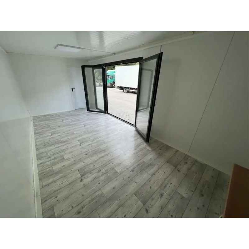 CONTENEDOR 11×3 METROS (33M2) CON ASEO COMPLETO Y COCINA - Imagen 5