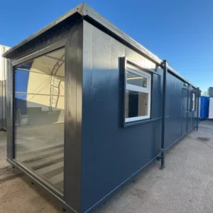 CABAÑA PERSONALIZADA DE 32 X 10 PIES